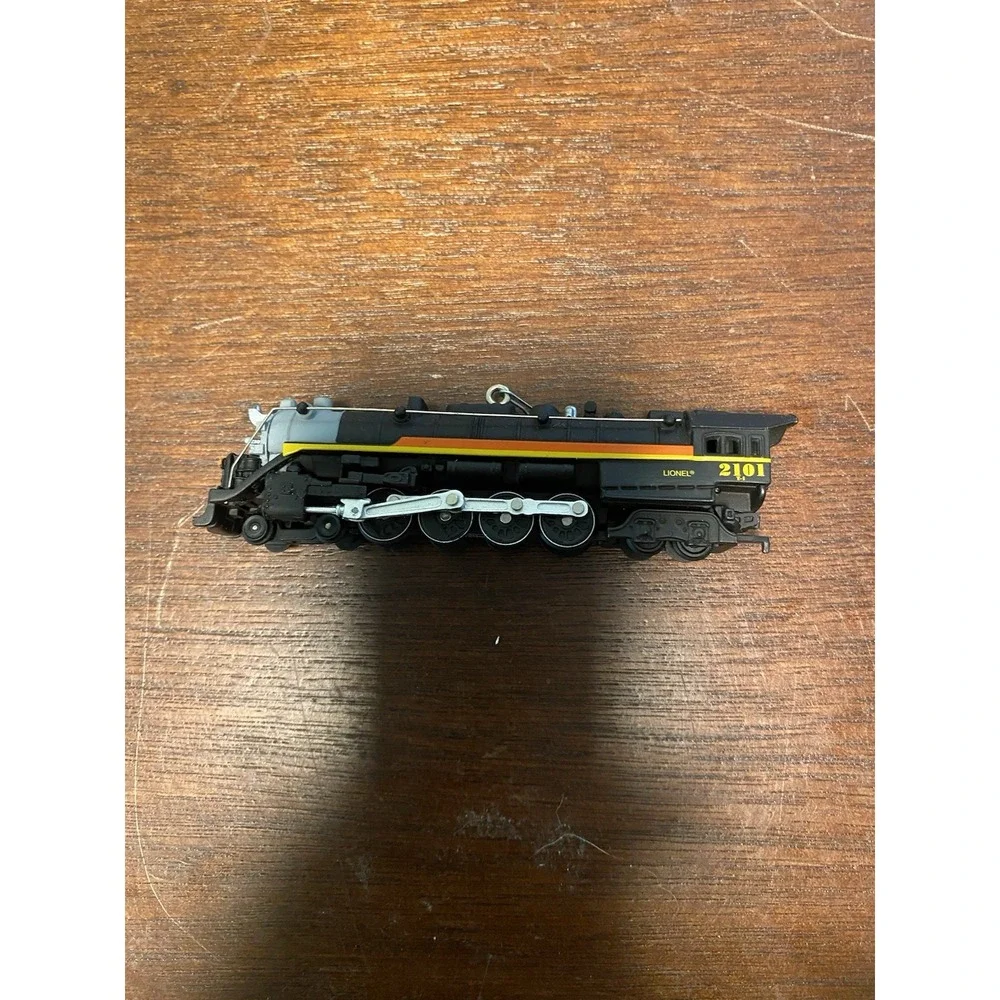 Hallmark Lionel Train Christmas‎ Ornaments Lot Of 5